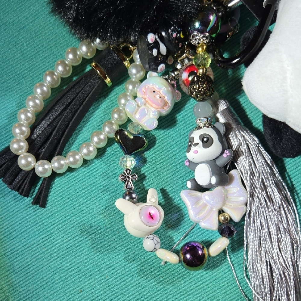 Hello Kitty Plush Dangler - Picture 11 of 13